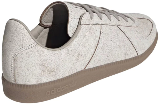 adidas BW Army Earth Strata Kulit Retak. JR7345 Lookbook adidas BW Army Earth Strata Kulit Retak. JR7345