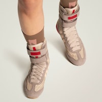 adidas por Stella McCartney Rasant 2.0 Zapatillas Marrón/Ámbar/Negro Core KJ1040 Lookbook adidas por Stella McCartney Rasant 2.0 Zapatillas Marrón/Ámbar/Negro Core KJ1040