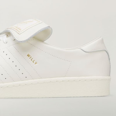 Adidas Chavarria Jabbar 低筒運動鞋 米白/金屬金配色 JP6108 1