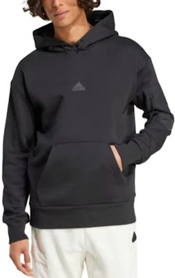 阿迪达斯城市逃脱黑色连帽衫休闲运动卫衣 IY1501 Lookbook 阿迪达斯城市逃脱黑色连帽衫休闲运动卫衣 IY1501