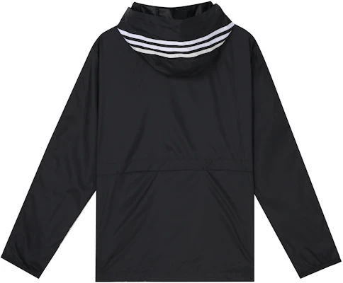 阿迪达斯经典三条纹防风夹克黑色 - 秋季款 GQ0600 Lookbook 阿迪达斯经典三条纹防风夹克黑色 - 秋季款 GQ0600