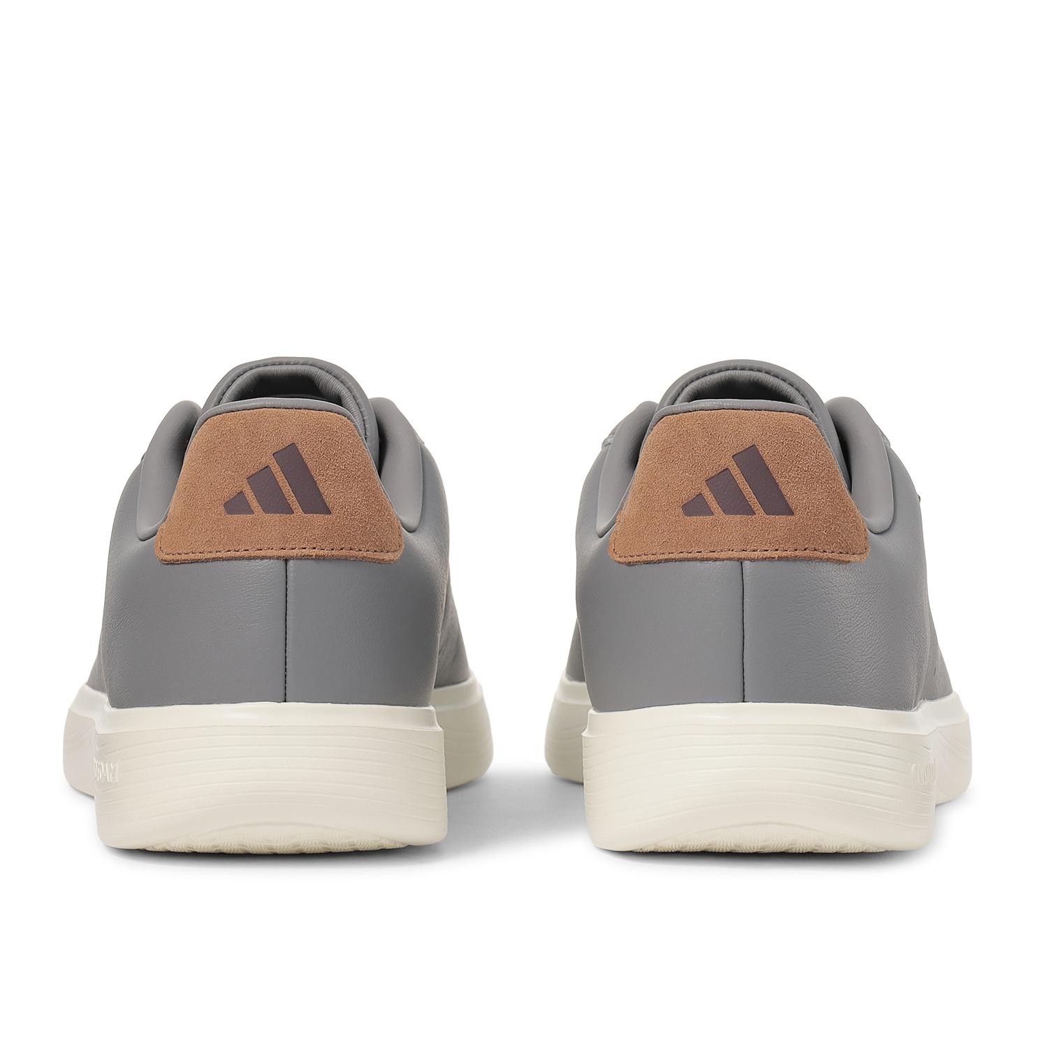 Shop adidas Clean Court Lite *Abu-Abu/Coklat/Putih Pudar KK0351