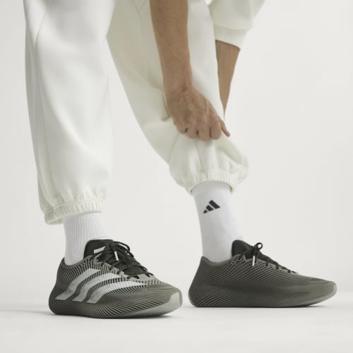 Lookbook adidas Climacool 透氣跑鞋 夜軍綠/白色/夜軍綠 KJ2595