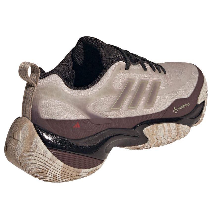 Shop 阿迪达斯 Climaproof Amphy '蛇年' JQ2896