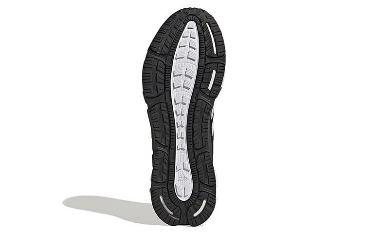 Purchase 阿迪达斯CLIMAWARM黑白配色保暖鞋 GZ1643