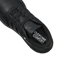 アディダス クラウドフォーム ステップ "コアブラック" JS0296 Sizing アディダス クラウドフォーム ステップ "コアブラック" JS0296