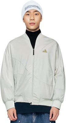 adidas CNY Year of the Dragon Embroidered Crystal Blue Track Jacket IZ1615 Sizing adidas CNY Year of the Dragon Embroidered Crystal Blue Track Jacket IZ1615