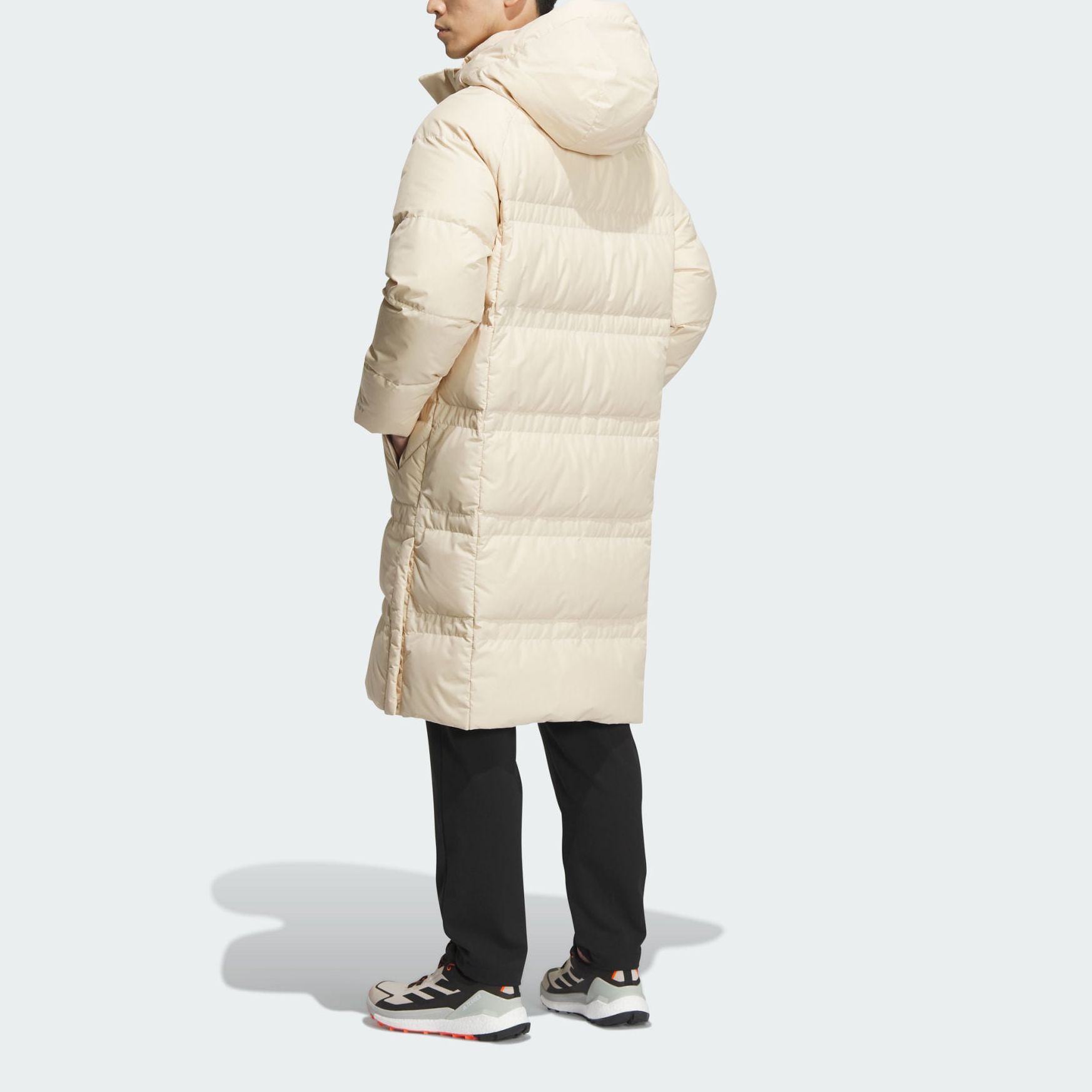 Shop adidas COLD.RDy Chaqueta Larga con Estampado Beige Rock Sandstorm. IL8970