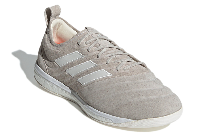 Lookbook adidas Copa 19+ TR ''Off White'' Sneaker F36962