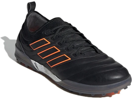 adidas Copa 20.1 TF 舒適耐磨足球鞋 黑橙色 Lookbook adidas Copa 20.1 TF 舒適耐磨足球鞋 黑橙色