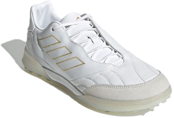 아디다스 코파 카피탄.2 터프 축구화 FZ3250 Lookbook 아디다스 코파 카피탄.2 터프 축구화 FZ3250