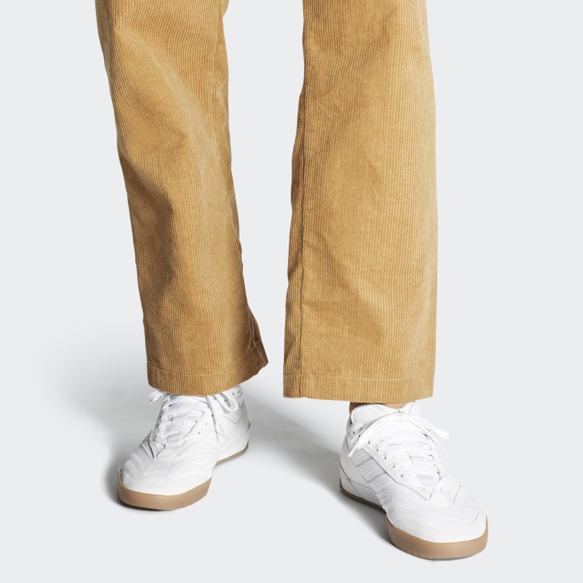 Sizing 아디다스 코파 나시오날 '화이트 검' FV5949