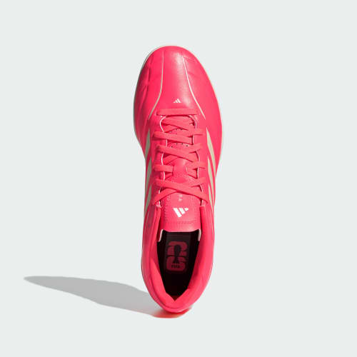Lookbook 阿迪达斯Copa Pure IV人造草足球鞋/训练鞋 太阳红/象牙白/核心黑 KI0686