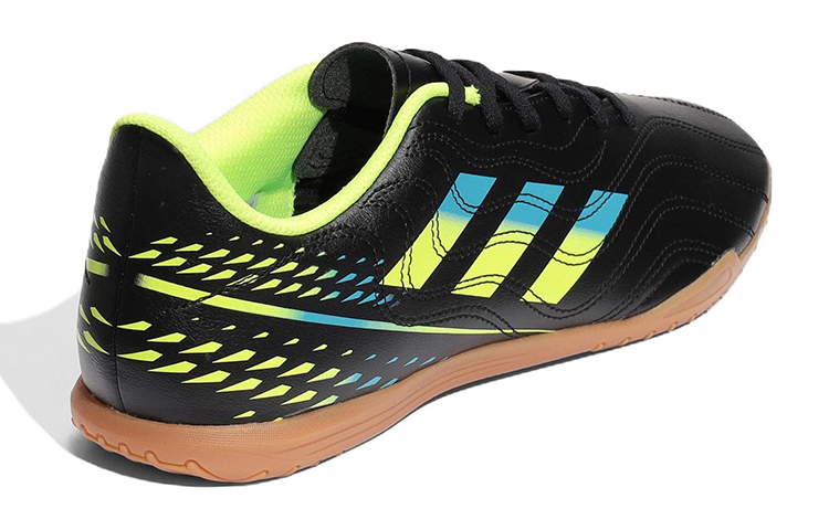 Shop adidas Copa Sense.4 室內場地 防滑耐磨輕便 足球鞋 黑黃棕