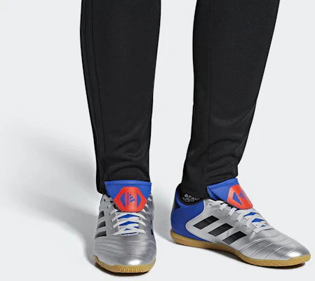 아디다스 코파 탱고 18.4 IN 실버/블루 DB2448 Sizing 아디다스 코파 탱고 18.4 IN 실버/블루 DB2448