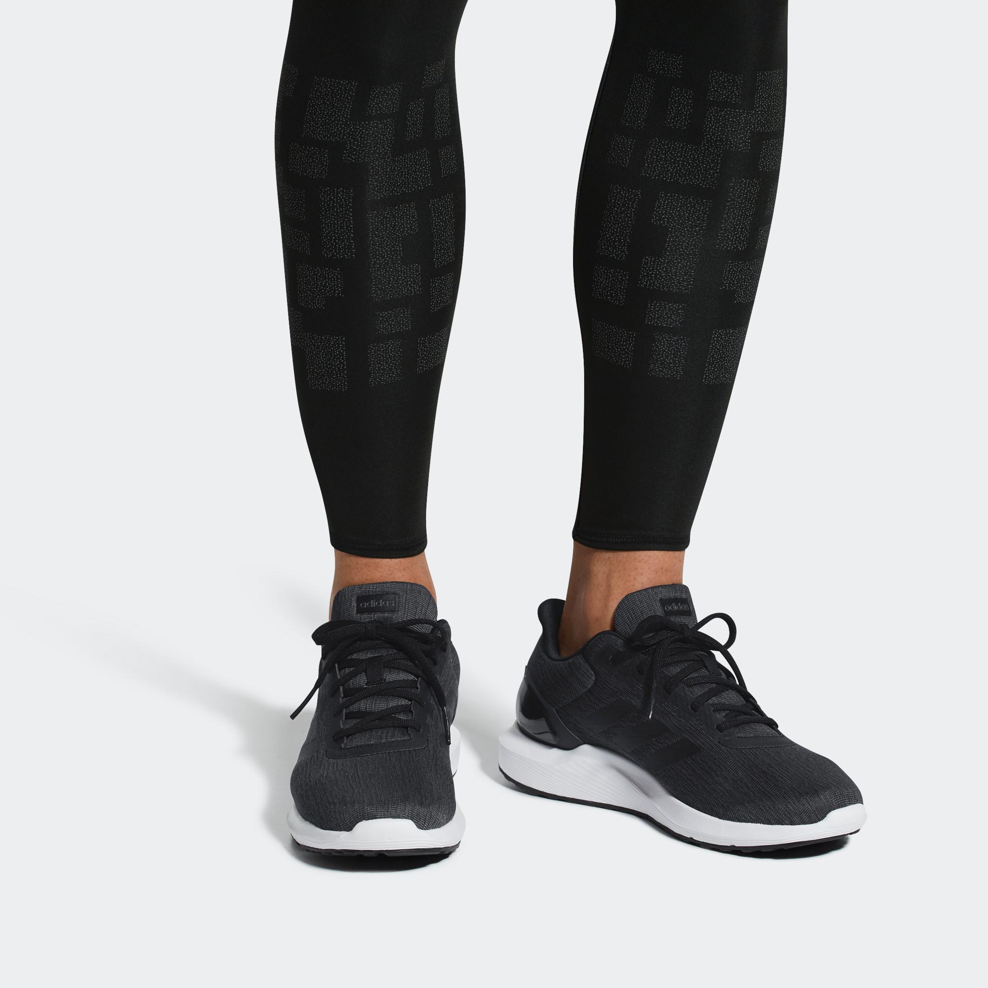 Sizing adidas Cosmic 2 ''Noir'' CP8696