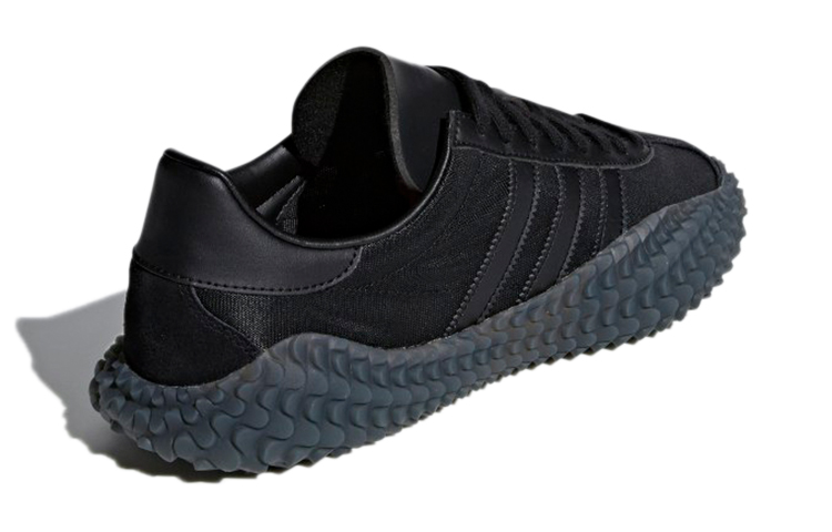 Shop 愛迪達 Country Kamanda '核心黑' EE3642