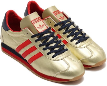 아디다스 컨츄리 OG "골드" IF5860 Lookbook 아디다스 컨츄리 OG "골드" IF5860