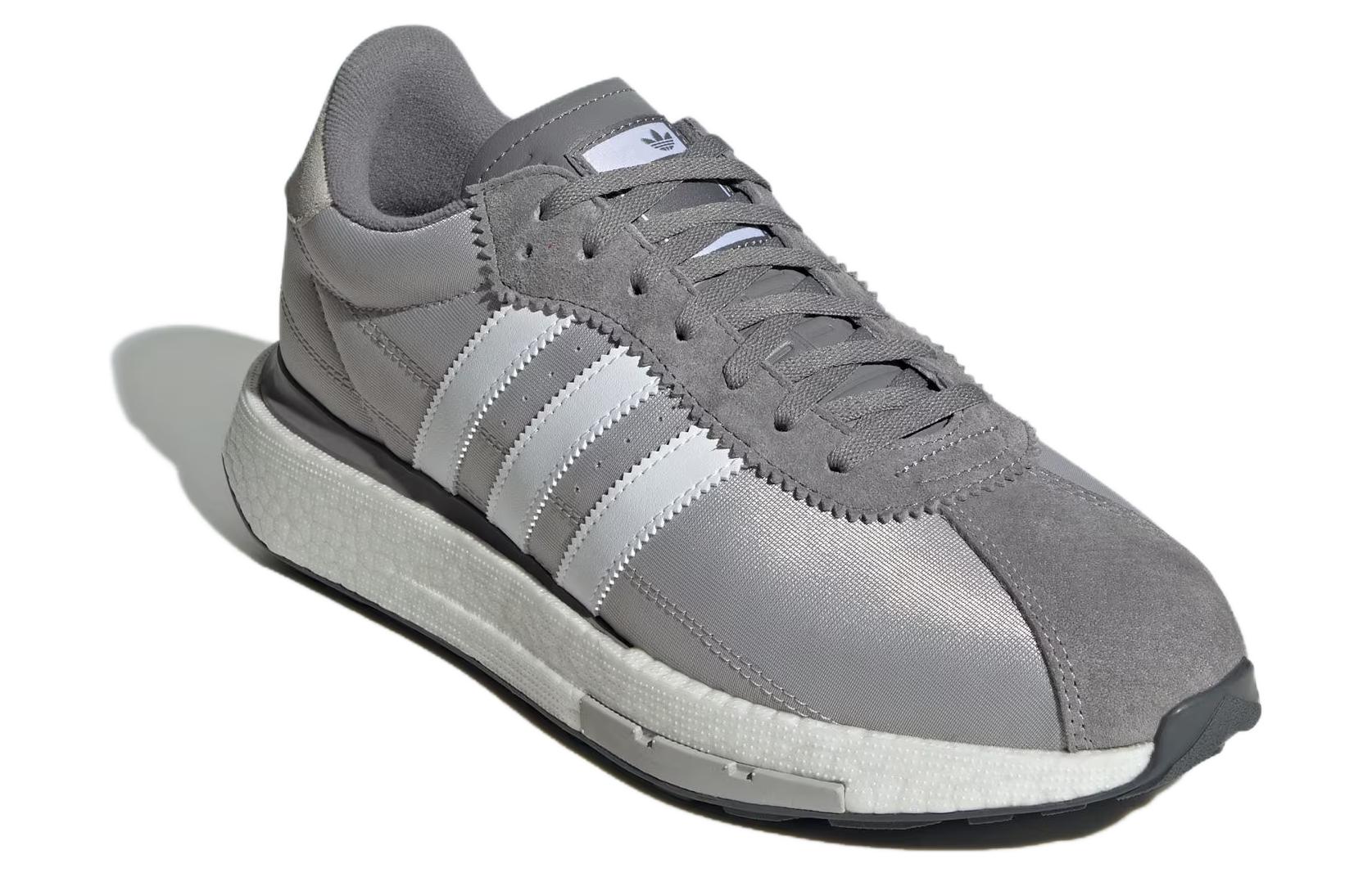 Shop adidas originals COUNTRY Xlg Boost 舒適百搭 減震耐磨 低筒 休閒生活鞋 男女同款 灰白