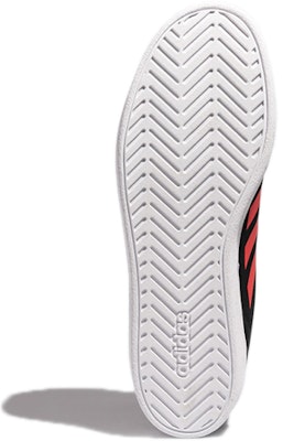 アディダス コート70s 黒×赤 DB3050 Details for アディダス コート70s 黒×赤 DB3050