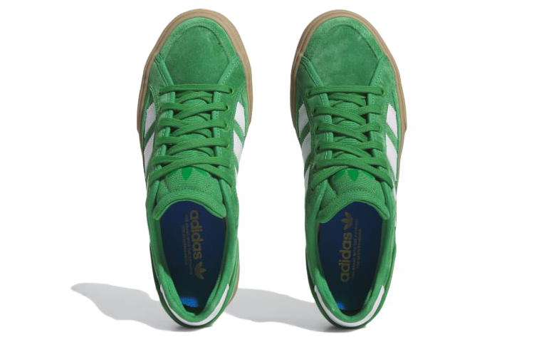 Lookbook アディダス コートTNSプレミア 緑白ガム IG7570