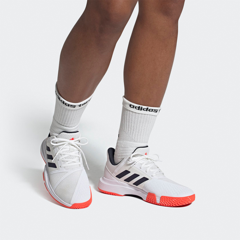 Sizing adidas CourtJam Bounce ''Weiß Solar Rot'' FU8102