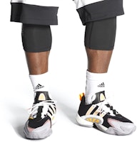 아디다스 크레이지 BYW 2.0 '블랙 글로우 핑크' FY2206 Sizing 아디다스 크레이지 BYW 2.0 '블랙 글로우 핑크' FY2206