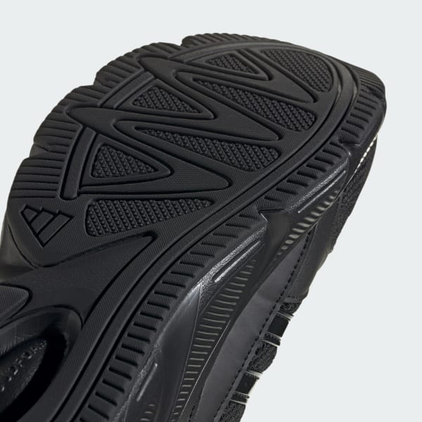 Sizing 阿迪达斯疯狂混沌2000运动鞋 全黑配色 IH0304