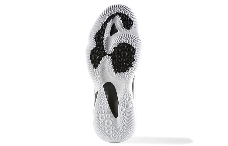 Shop 阿迪达斯 crazy heat 黑白篮球鞋 BY4530