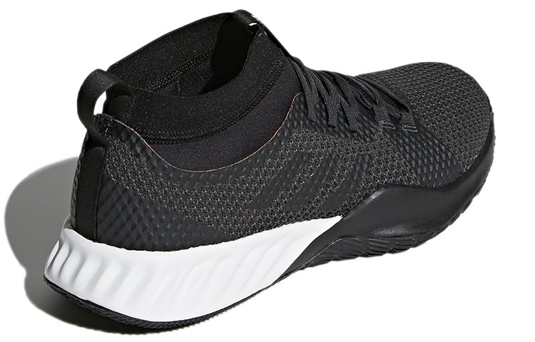 Shop 愛迪達 Crazy Train Pro 3.0 舒適耐磨訓練鞋 黑色