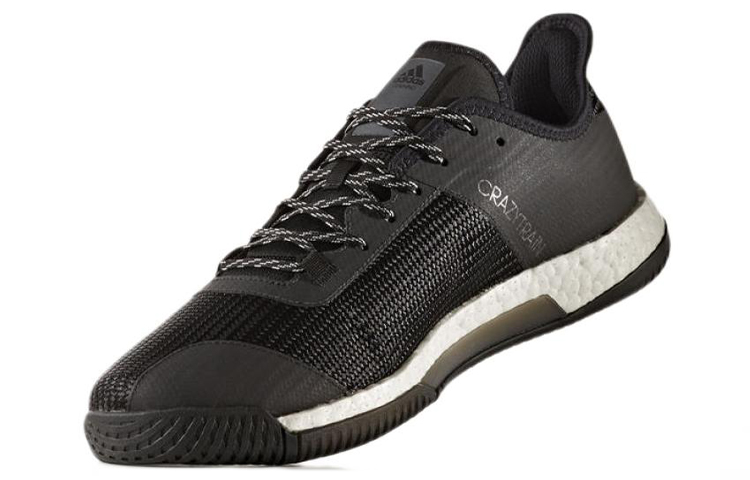 Lookbook adidas 瘋狂訓練精英 舒適耐磨訓練鞋 黑色