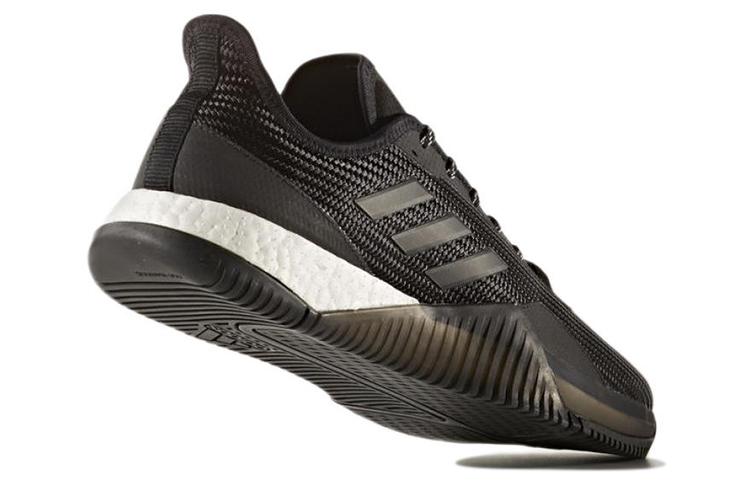 Shop adidas 瘋狂訓練精英 舒適耐磨訓練鞋 黑色