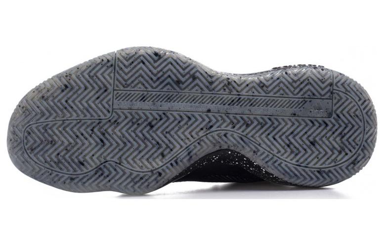 Sizing 阿迪达斯 D Rose 773 2020 '白黑色' FW8661