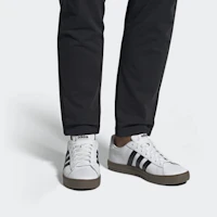 Sizing adidas Daily 2.0 'Blanco Nube' F34469