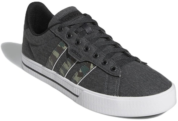 adidas Daily 3.0 'Carbon Camo' Lelaki Kasual GY5483 Lookbook adidas Daily 3.0 'Carbon Camo' Lelaki Kasual GY5483