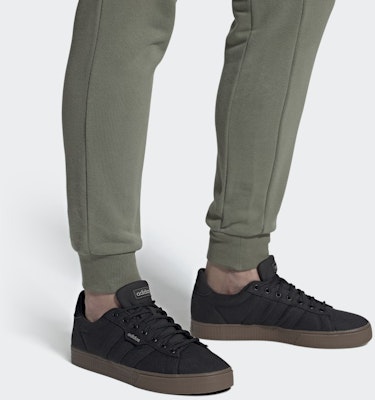 adidas Daily 3.0 'Hitam Teras Gum' FW7046 Sizing adidas Daily 3.0 'Hitam Teras Gum' FW7046