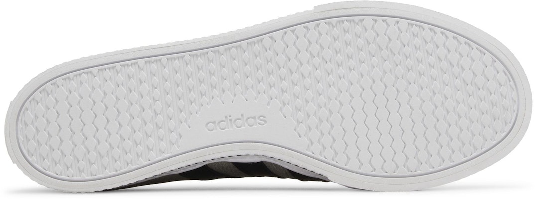 adidas Daily 3.0 'Abu Burung Merpati' FW3270 Shop adidas Daily 3.0 'Abu Burung Merpati' FW3270