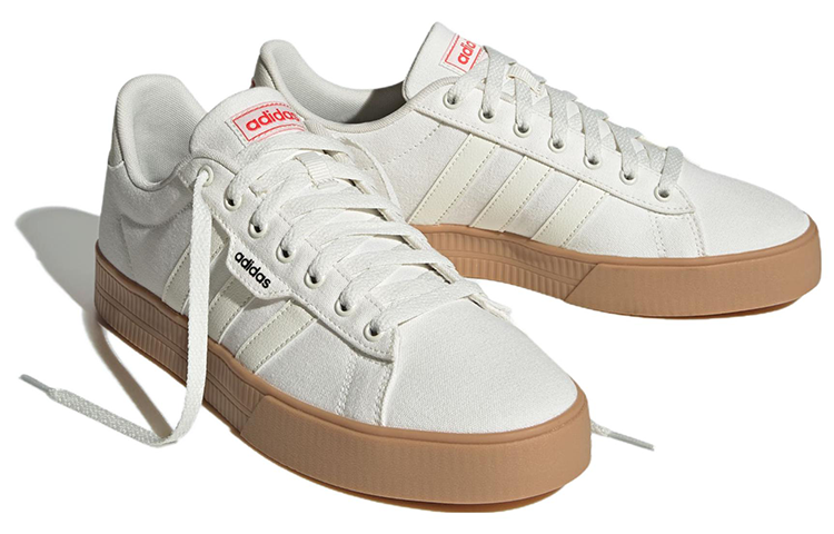 Lookbook adidas Daily 3.0 'Off White Gum' Lelaki Kasual Sneakers. IF7488