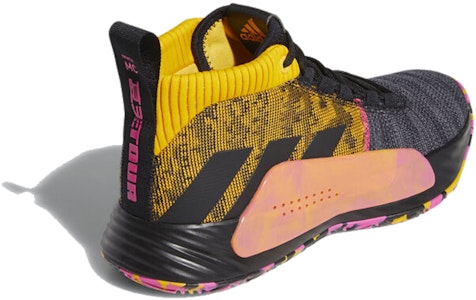 adidas Dame 5 'Hitam Inti Pink Mencolok' EF9367 Lookbook adidas Dame 5 'Hitam Inti Pink Mencolok' EF9367