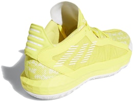 阿迪達斯 Dame 6 Hecklers Get Dealt With 低幫籃球鞋 男款 檸檬黃 國外版 Lookbook 阿迪達斯 Dame 6 Hecklers Get Dealt With 低幫籃球鞋 男款 檸檬黃 國外版