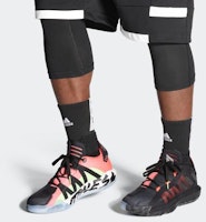 阿迪达斯 Dame 6 GCA 'Ruthless' 无情 版 EF9875 Details for 阿迪达斯 Dame 6 GCA 'Ruthless' 无情 版 EF9875