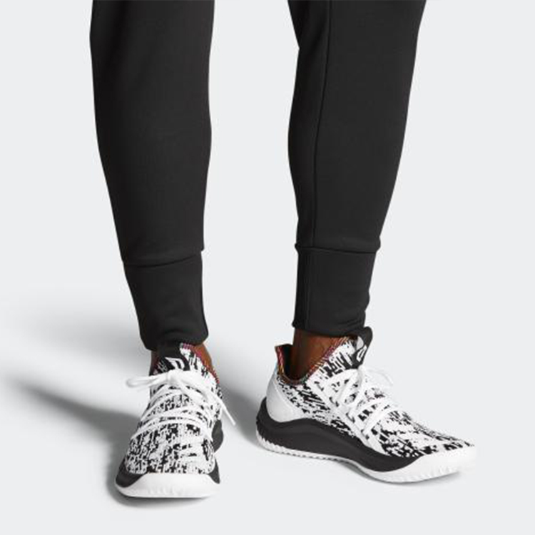 Sizing adidas Dame D.O.L.L.A. 'Oreo' Zapatillas Baloncesto AQ0828