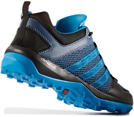 adidas Daroga Plus 耐磨防滑 低幫運動鞋 藍黑色 Shop adidas Daroga Plus 耐磨防滑 低幫運動鞋 藍黑色
