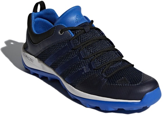 adidas Daroga Plus 輕便透氣休閒運動鞋 藏藍 Lookbook adidas Daroga Plus 輕便透氣休閒運動鞋 藏藍