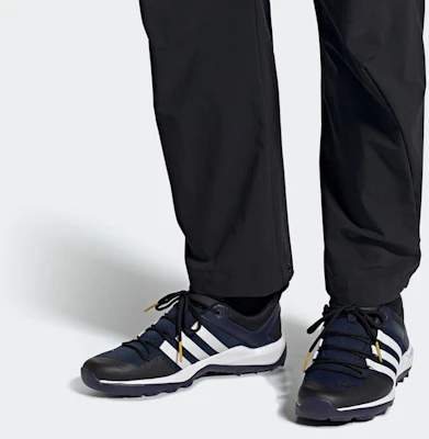 adidas Daroga Plus 帆布 藍黑色 Sizing adidas Daroga Plus 帆布 藍黑色