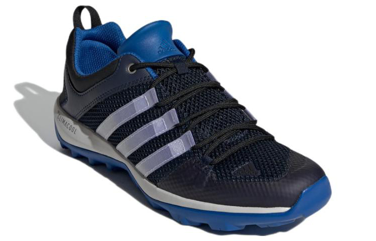 Lookbook adidas Daroga Plus H.RDY 耐磨防滑戶外功能鞋 男女皆宜 黑藍