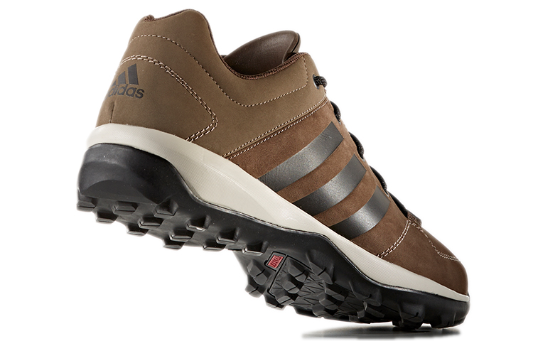 Purchase adidas Daroga Plus Lea ''Marron Noir'' AQ3978