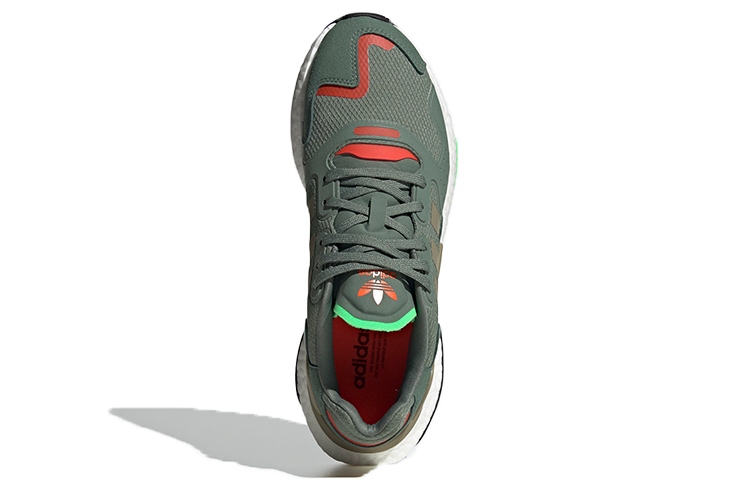 Shop adidas originals 日間慢跑鞋 綠色