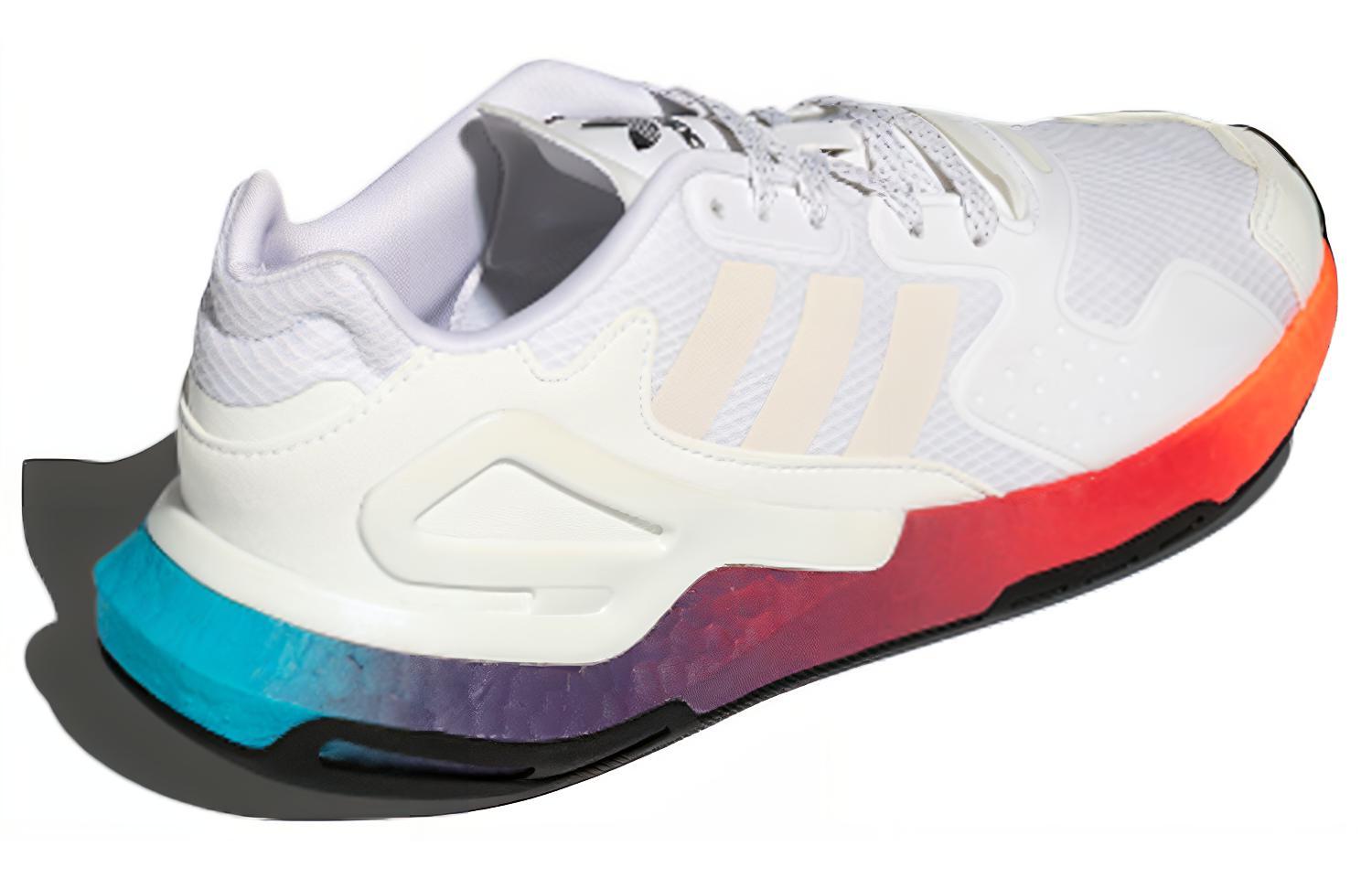 Shop 阿迪达斯 Day Jogger '白色多彩' FY3012