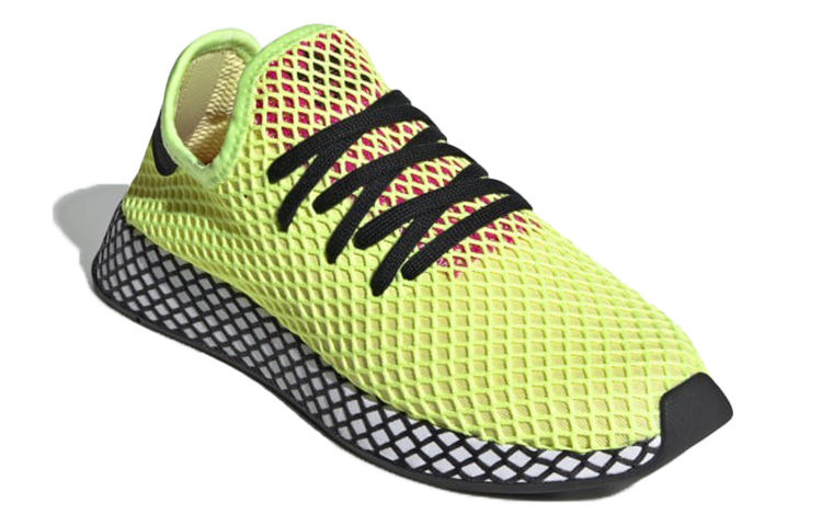 Lookbook アディダス ディーラプト "ハイレゾイエロー" CG5943